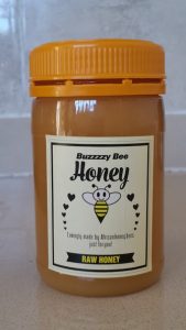 Buzzzzy Bee Creamed Honey